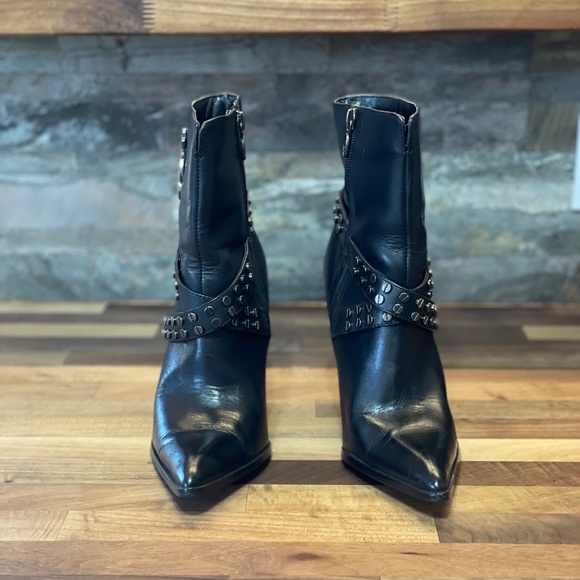Harley-Davidson Shoes - SALE!! Ends 8/15 - WAS $75.00   NOW $55   -Vintage Harley Davidson Women's Boots